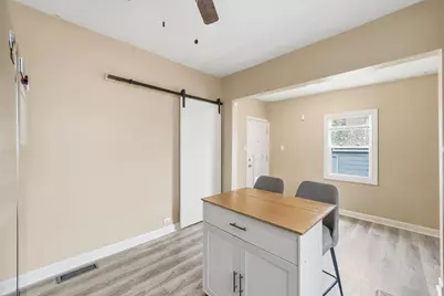 10747 S Forest Avenue, Chicago, IL 60628 - Photo 12