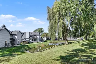 706 Wakefield Rd, Gurnee, IL 60031 - Photo 16