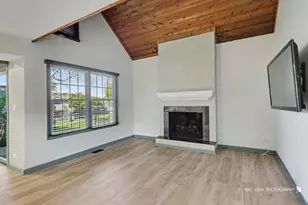 706 Wakefield Rd, Gurnee, IL 60031 - Photo 4
