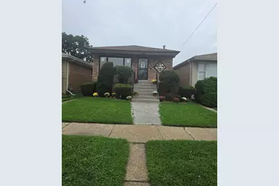 658 Hoxie Avenue, Calumet City, IL 60409 - Photo 1