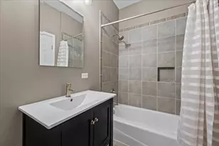 25 Ronan Rd, Highwood, IL 60040 - Photo 20