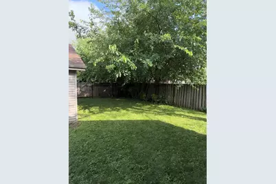 15201 Dorchester Avenue, Dolton, IL 60419 - Photo 12