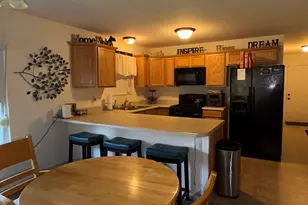 15201 Dorchester Ave, Dolton, IL 60419 - Photo 2