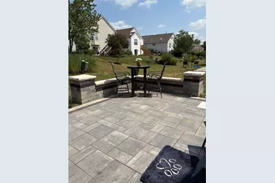 5 E Hague Drive, Antioch, IL 60002 - Photo 2