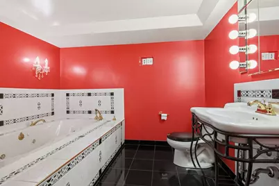 295 S Poplar Avenue, Elmhurst, IL 60126 - Photo 36