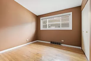 295 S Poplar Ave, Elmhurst, IL 60126 - Photo 24