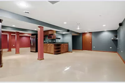 295 S Poplar Avenue, Elmhurst, IL 60126 - Photo 32