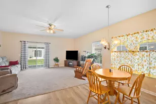 912 Baltimore St, McHenry, IL 60050 - Photo 6