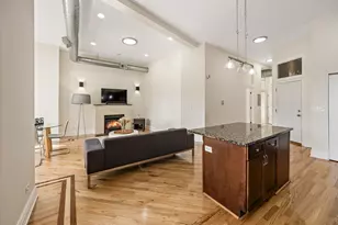 5016 S King Dr, Chicago, IL 60615 - Photo 8