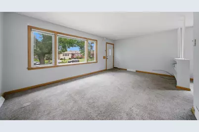 8018 S Michigan Avenue, Chicago, IL 60619 - Photo 8