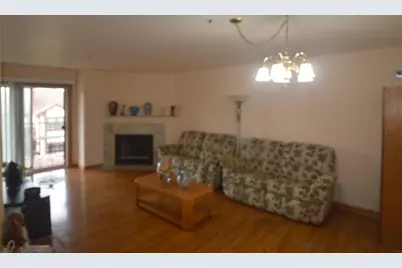 651 Hapsfield Lane #204, Buffalo Grove, IL 60089 - Photo 2
