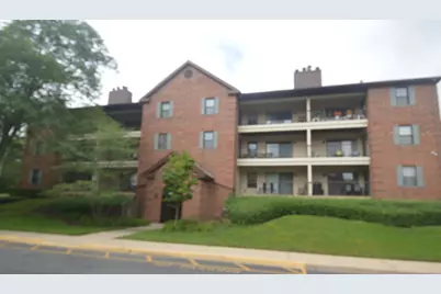 651 Hapsfield Lane #204, Buffalo Grove, IL 60089 - Photo 1