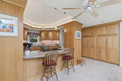 206 Londonderry Court, Mundelein, IL 60060 - Photo 14