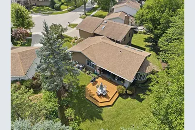 206 Londonderry Court, Mundelein, IL 60060 - Photo 4