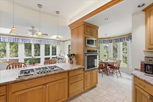 206 Londonderry Ct, Mundelein, IL 60060 - Photo 16