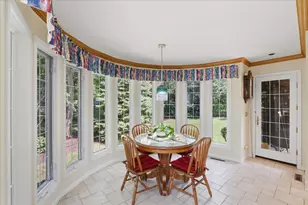 206 Londonderry Ct, Mundelein, IL 60060 - Photo 12