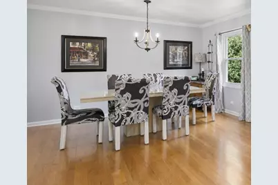 8425 Creekside Lane, Darien, IL 60561 - Photo 4
