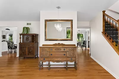 8425 Creekside Lane, Darien, IL 60561 - Photo 2