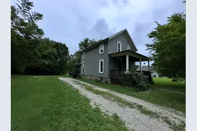 207 Cottage Street, Streator, IL 61364 - Photo 2