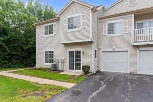 57 Braxton Ln, Aurora, IL 60504 - Photo 16