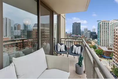 630 N State Street #1501, Chicago, IL 60654 - Photo 14
