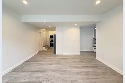3759 N Kimball Avenue #G, Chicago, IL 60618 - Photo 8