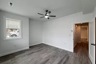3759 N Kimball Ave, Chicago, IL 60618 - Photo 14