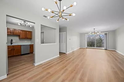 801 79th Street #310, Darien, IL 60561 - Photo 8