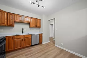 801 79th St, Darien, IL 60561 - Photo 4