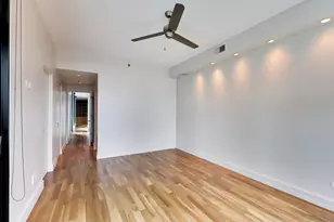 550 W Wellington Ave, Chicago, IL 60657 - Photo 24