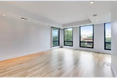 550 W Wellington Avenue #4E, Chicago, IL 60657 - Photo 4