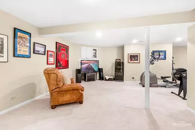 105 Sharon Court, North Aurora, IL 60542 - Photo 24