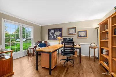 105 Sharon Court, North Aurora, IL 60542 - Photo 4