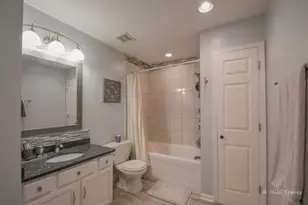 8216 Rachel Ln, Justice, IL 60458 - Photo 8