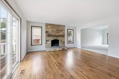 450 Potomac Lane, Elk Grove Village, IL 60007 - Photo 10