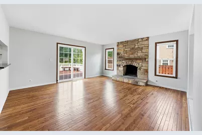 450 Potomac Lane, Elk Grove Village, IL 60007 - Photo 12