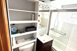 7536 Kildare Ave, Skokie, IL 60076 - Photo 10