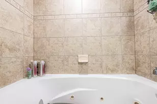 9864 W Leland Ave, Schiller Park, IL 60176 - Photo 22