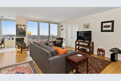 807 Davis Street #1806, Evanston, IL 60201 - Photo 6