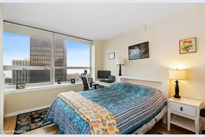 807 Davis Street #1806, Evanston, IL 60201 - Photo 22
