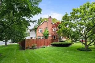 2024 Ewing Ave, Evanston, IL 60201 - Photo 24