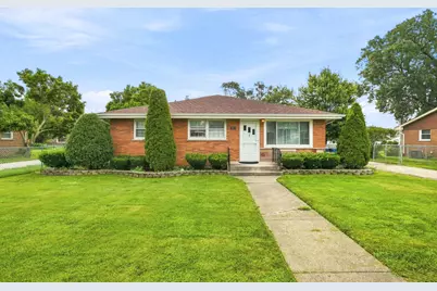 10319 S 82nd Avenue, Palos Hills, IL 60465 - Photo 1