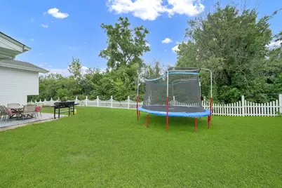 1441 Holland Place, Downers Grove, IL 60515 - Photo 8