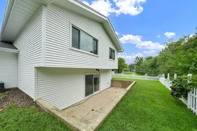 1441 Holland Place, Downers Grove, IL 60515 - Photo 6