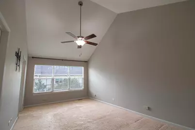 605 Pheasant Trail, Saint Charles, IL 60174 - Photo 8