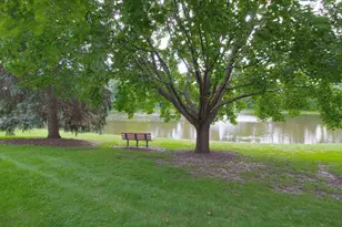 605 Pheasant Trail, Saint Charles, IL 60174 - Photo 14