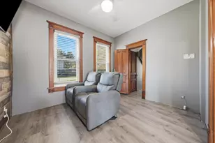 115 N Main St, Clifton, IL 60927 - Photo 10
