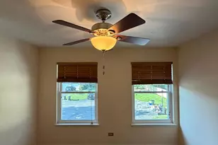 156 W Golf Rd, Libertyville, IL 60048 - Photo 22