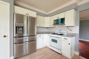 95 Southfield Dr, Vernon Hills, IL 60061 - Photo 10