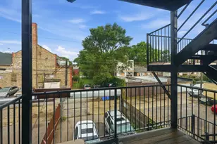 1469 E 69th St, Chicago, IL 60637 - Photo 14
